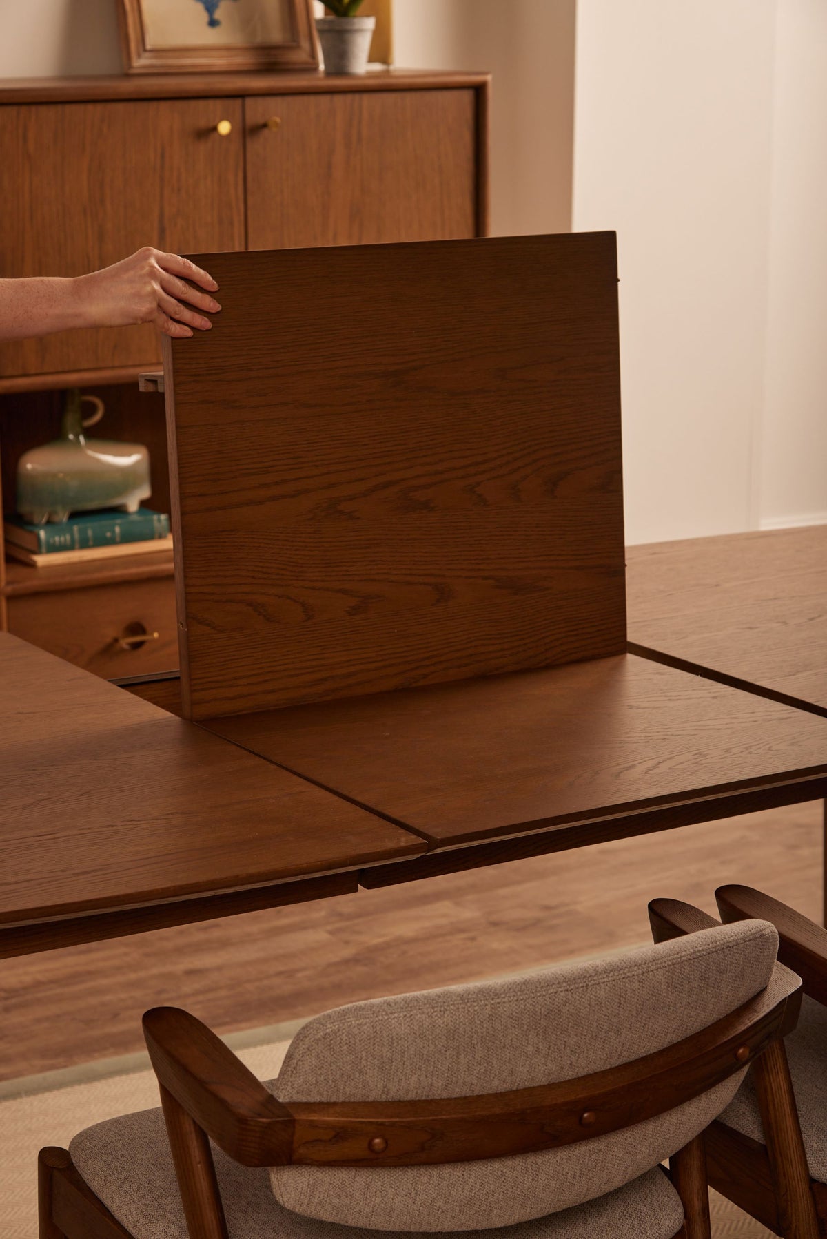 Munroe 160-215cm Extending Dining Table