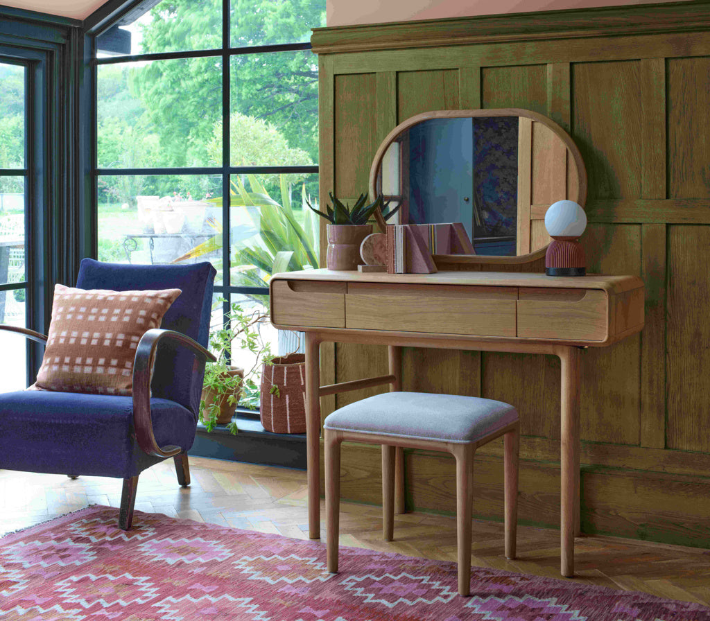 Remington Dressing Table with Mirror