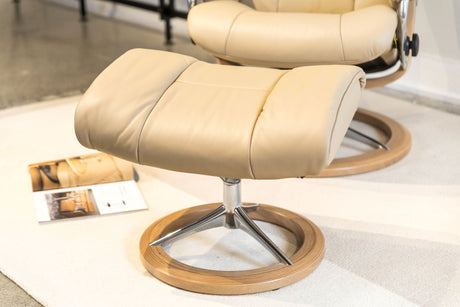 Stressless Mayfair Recliner Chair & Stool Sig Base Sand/Oak